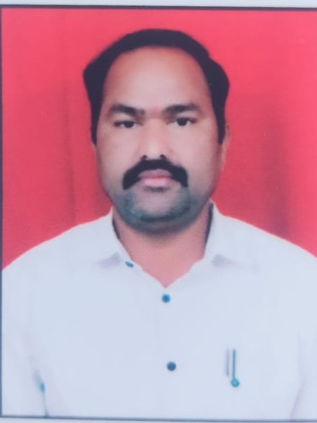 श्री. वैराळे व्ही.एम.